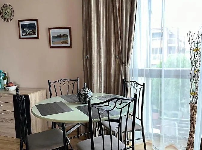 Апартамент Harmani Apartcomplex Onegin Ii 5 - Free Parking